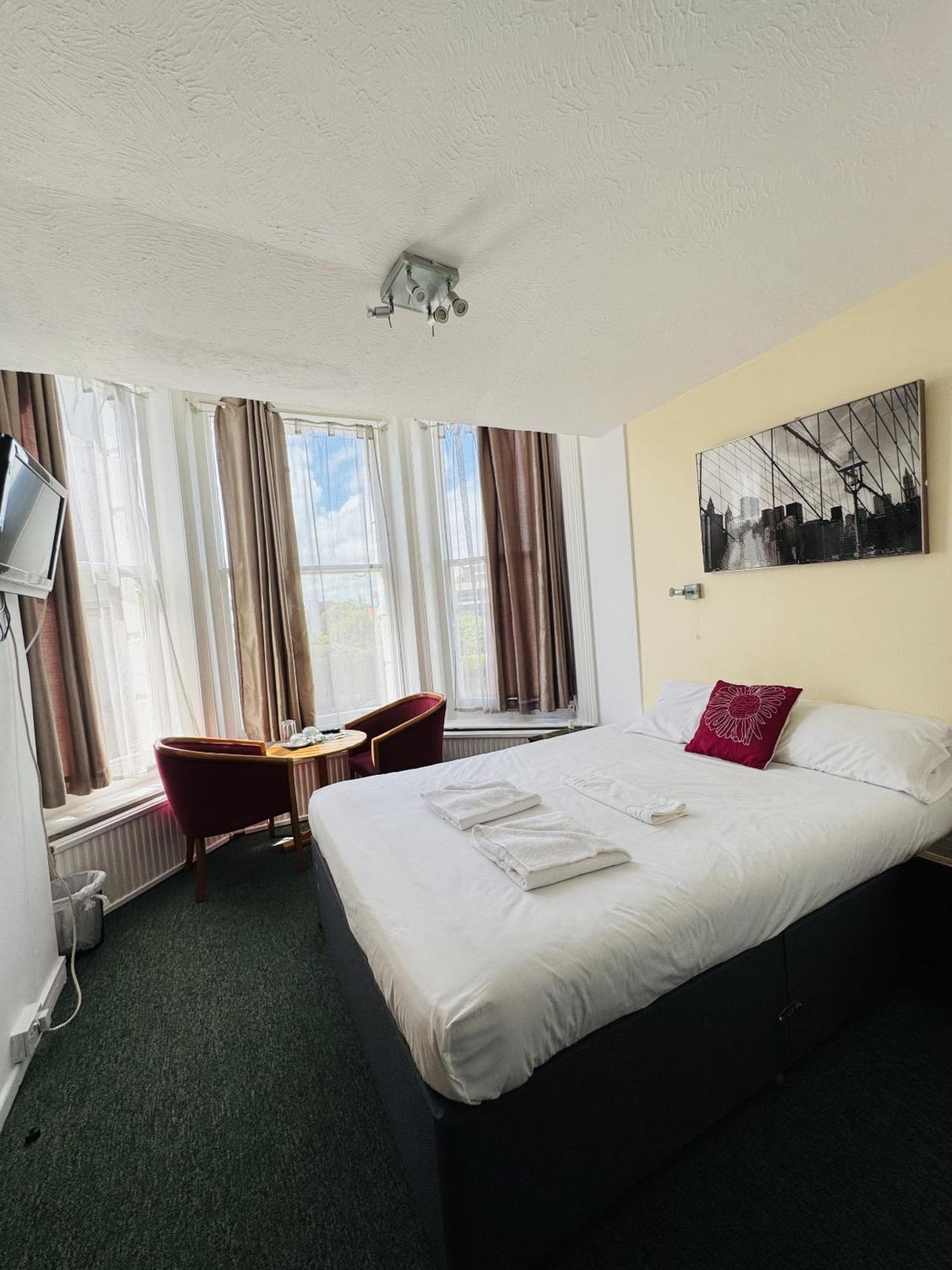 Carlton Court Hotel Eastbourne Luaran gambar
