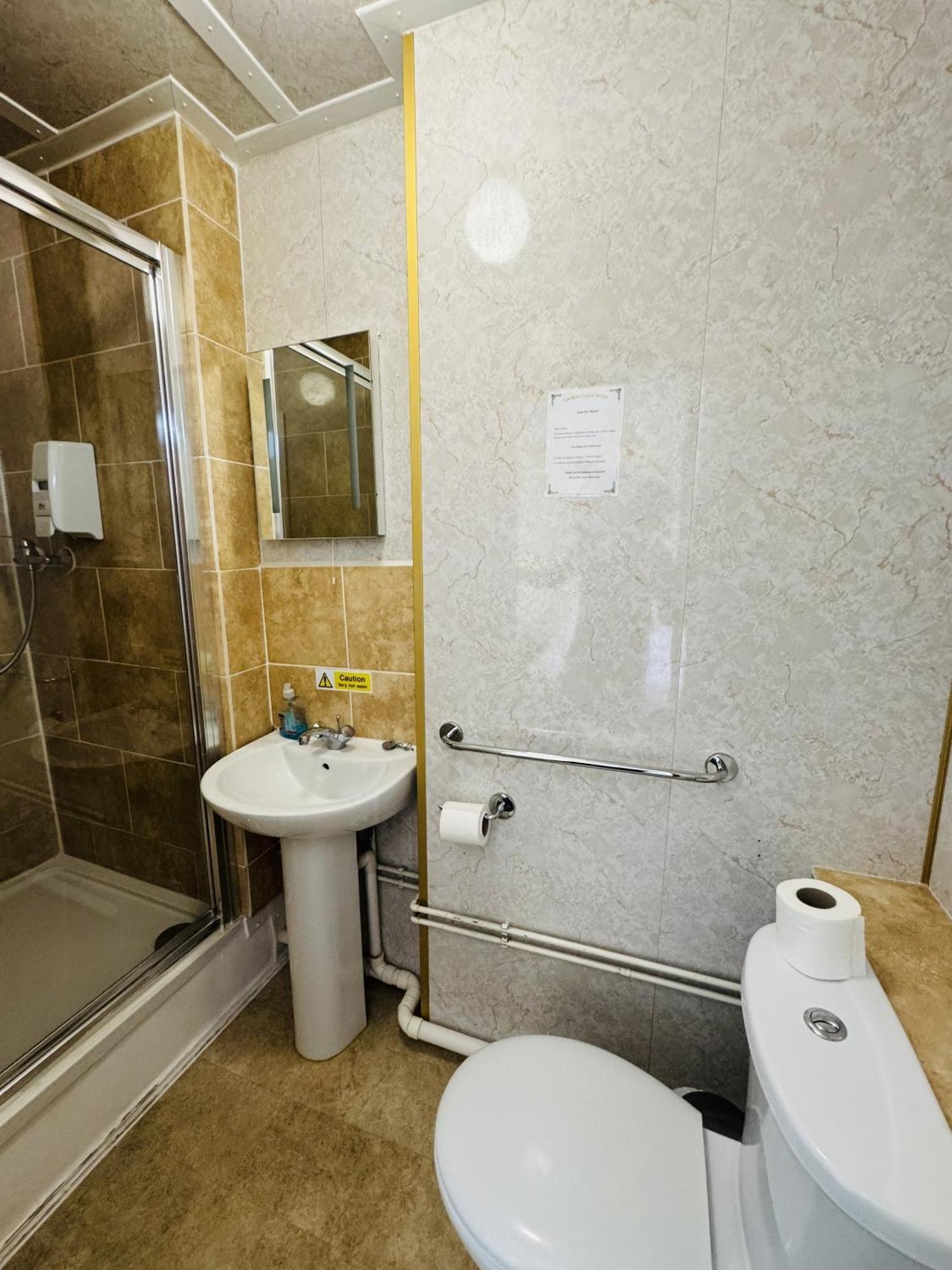 Carlton Court Hotel Eastbourne Bilik gambar