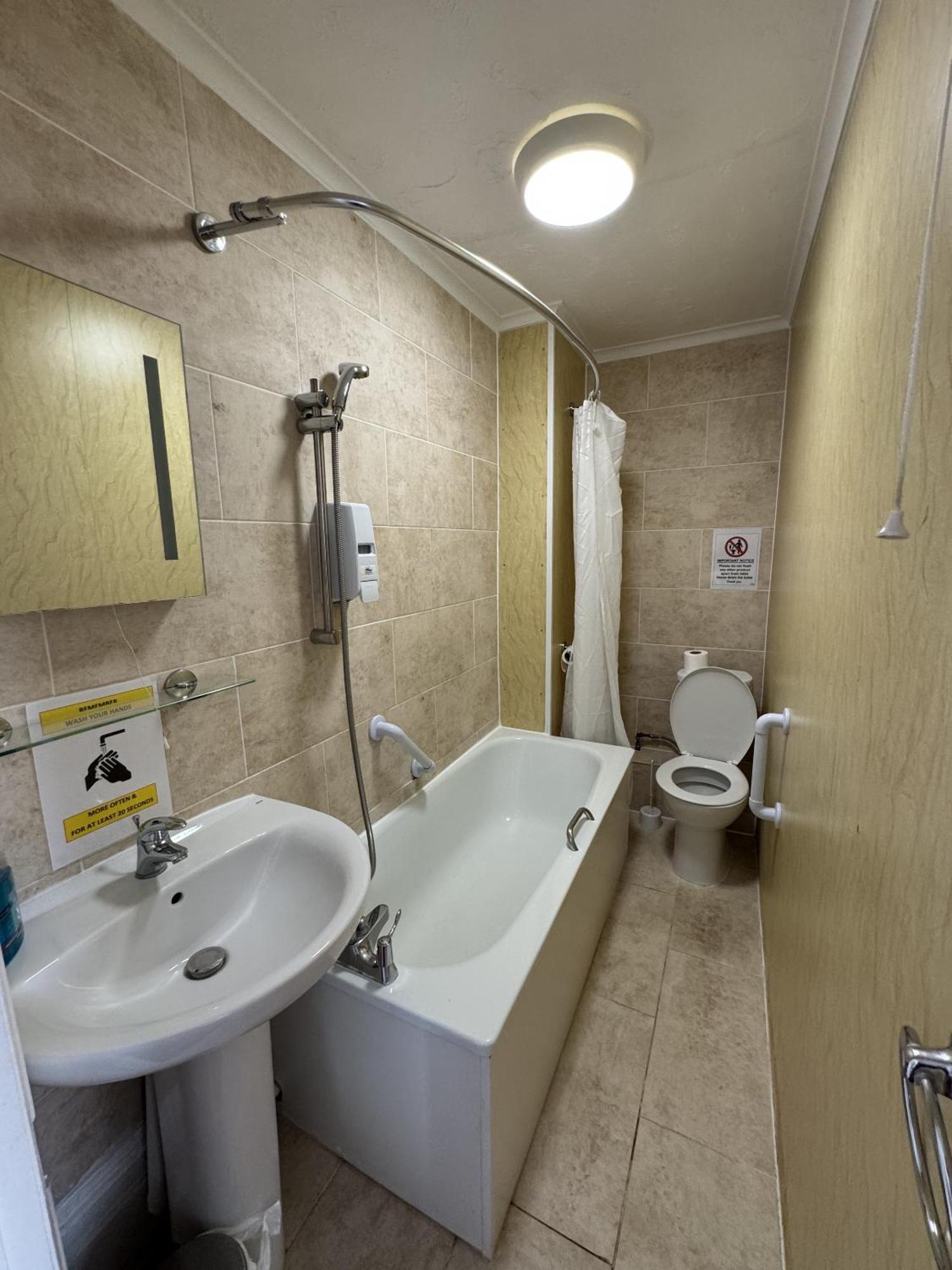 Carlton Court Hotel Eastbourne Luaran gambar